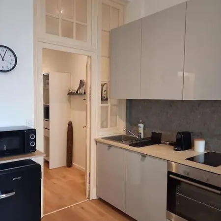 Le Petit Maximilien Apartmán *